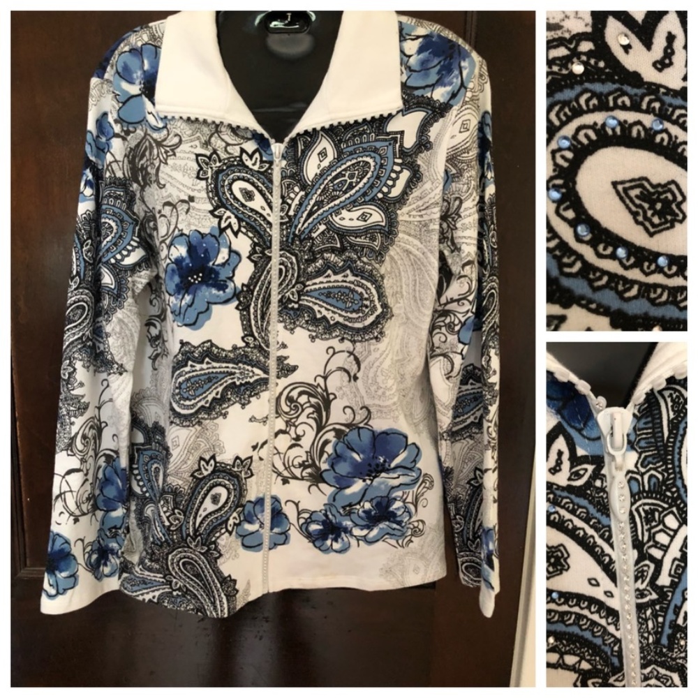 Jess & Jane Sweater size S Blue Black White